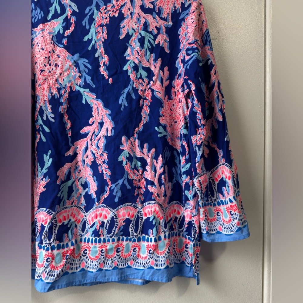 Lilly Pulitzer Women's Luna Bay Blue and Pink Top Sz M - Picture 6 of 16